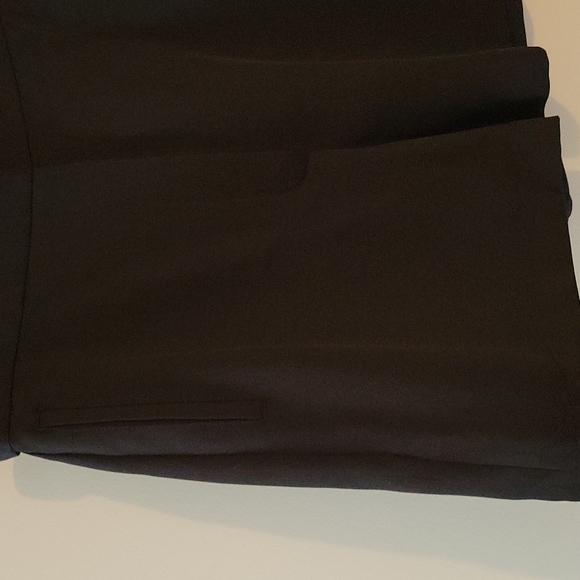 NWOT Aritzia high waisted shorts size 10 - Picture 3 of 4